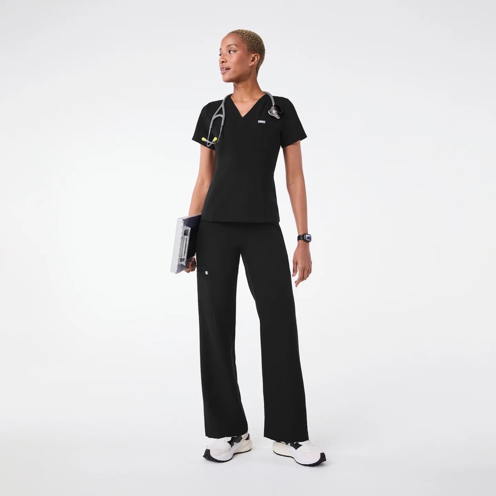 Figs Slim V-Neck Scrub Top